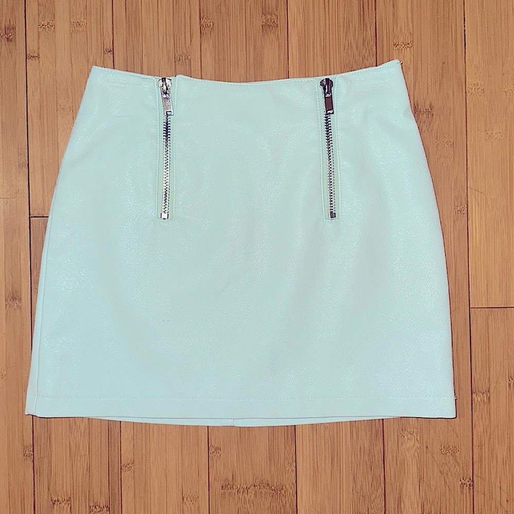 Mint Green Front Zipper Skirt